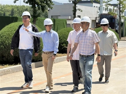 Client ti Amerika atï na ndo ti usine ti e ti Dalian na yenga so ahon — Bâ ye...